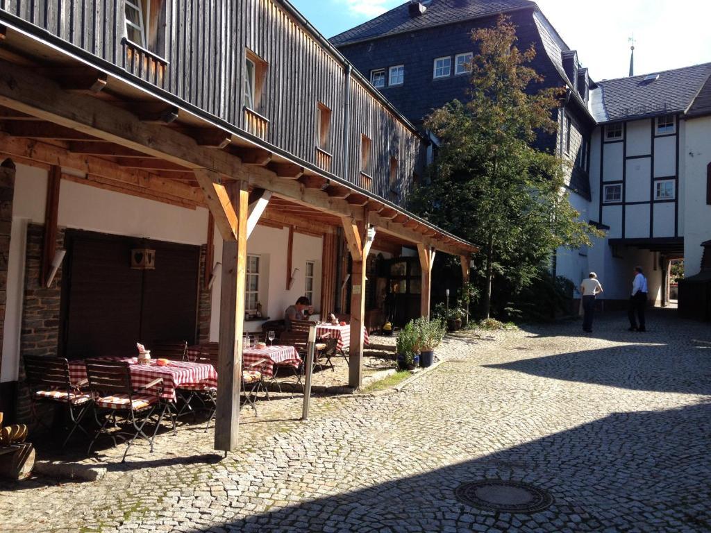 Hotel Ross Zwoenitz Экстерьер фото